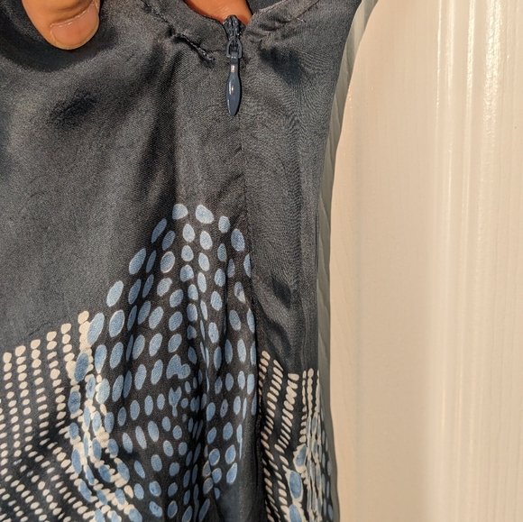 Rujuta Sheth Harem Jumpsuit 100% silk - Picture 6 of 7